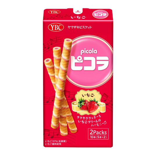 (Piccola (rolled biscuit filled with strawberry flavoured cream)