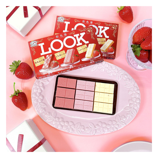 Look with three different strawberry chocolate flavors