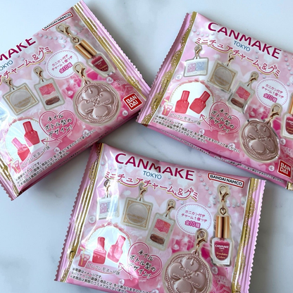 تشارم مصغّر وعلكة هلامية من CANMAKE TOKYO